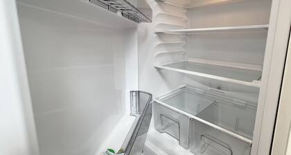 1 Cross Court, Stafford