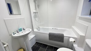 Shower, hair dryer - 5 Cross Court, Stafford (Stafford)