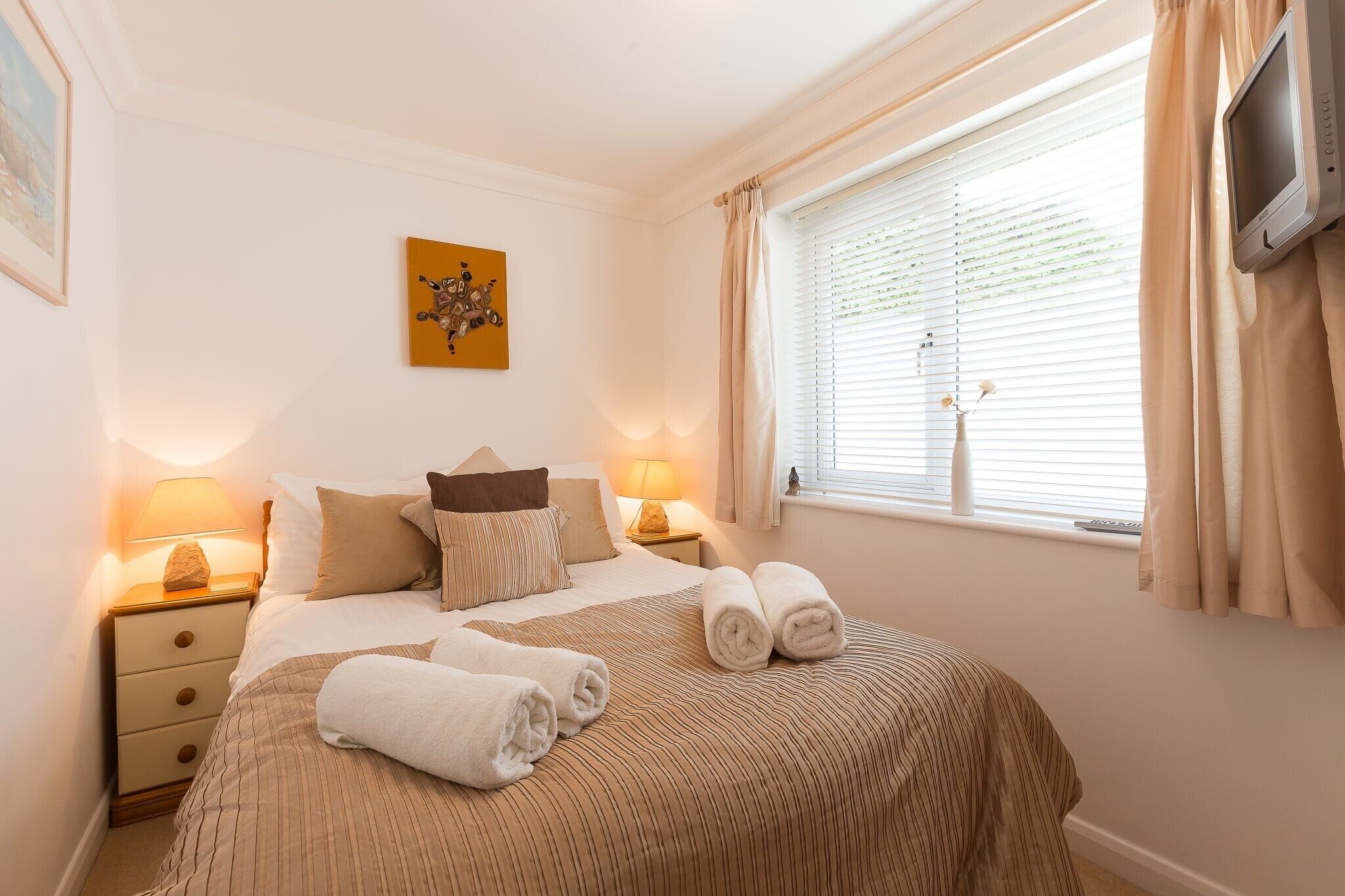 3 bedrooms, individually decorated, individually furnished, free WiFi