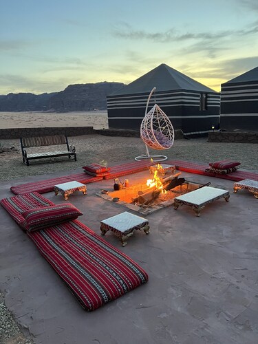 Wadi rum sunset camp 