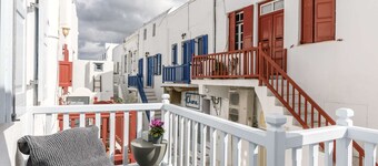 Seablue Town Maisonette