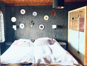 2 camere, culla da viaggio, Wi-Fi gratuito