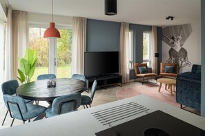 Smart TV - Holiday Home near North Sea Beach (Nieuwvliet)
