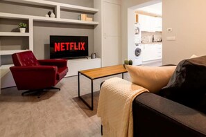 Smart TV - The ancient mill, the true essence of Modena  (Modena)