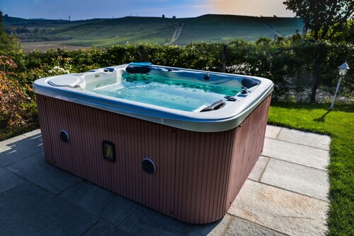 South View Country House - Sleeps 12 - HOT TUB - AMAZING VIEWS
