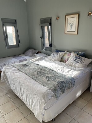3 Schlafzimmer, Bügeleisen/Bügelbrett, Reisekinderbett, kostenloses WLAN