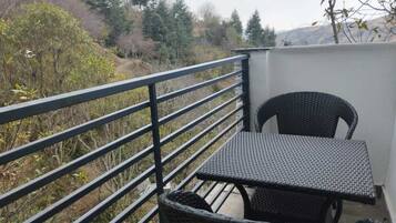 Deluxe Room | Balcony