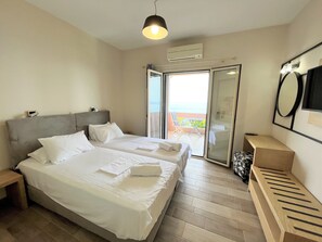 2 dormitoris, planxa i posts de planxar, un bressol de viatge i wifi 