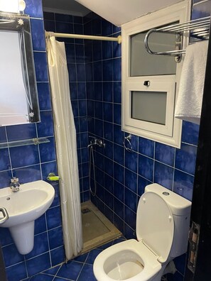 Comfort Twin Room | Bathroom | Shower, rainfall showerhead, bidet - PORTO SHARM ELSHEIKH (Sharm El Sheikh)