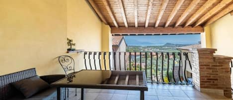 Appartamento Basic, 2 camere da letto | Balcone