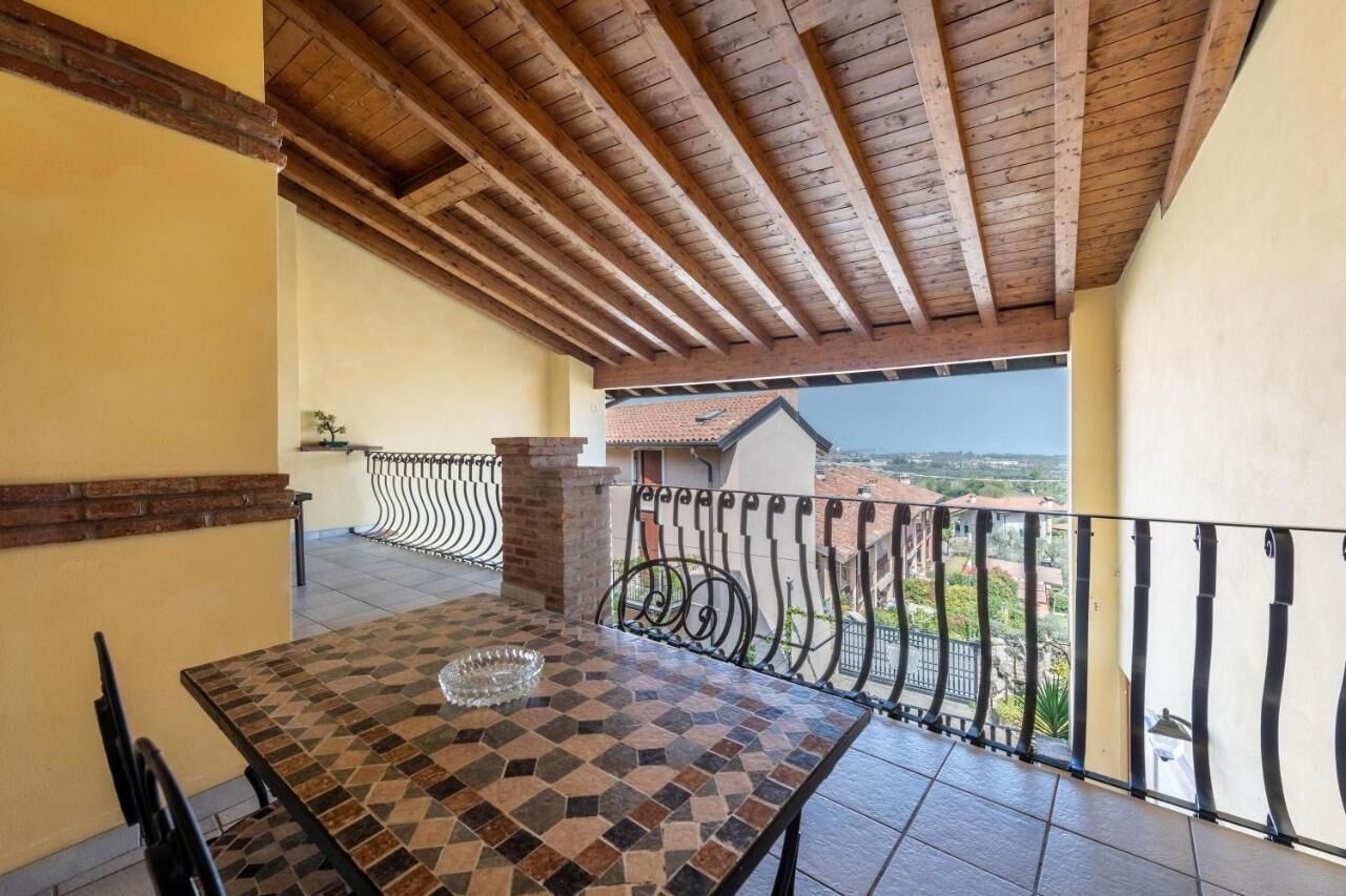 베이직 아파트, 침실 2개 | 발코니