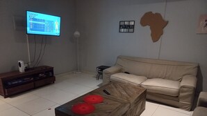 Flat-screen TV - Ikhaya  (Cape Town)