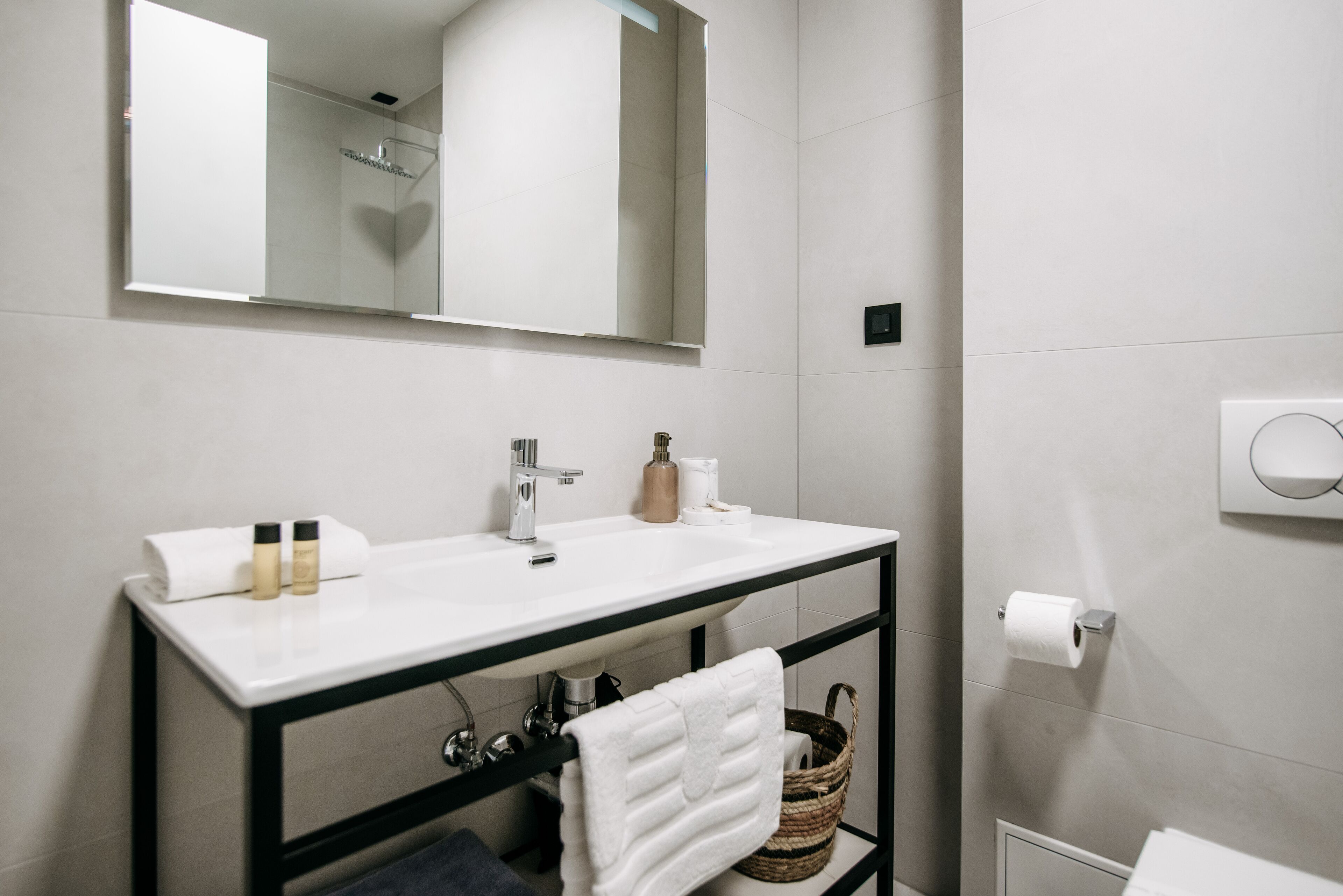 Photo - Kala Luxury rooms by DuHomes