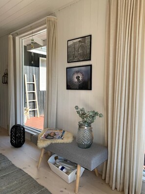 Interior - A pearl of a summer house close to both beach and city (Hornb�æk)