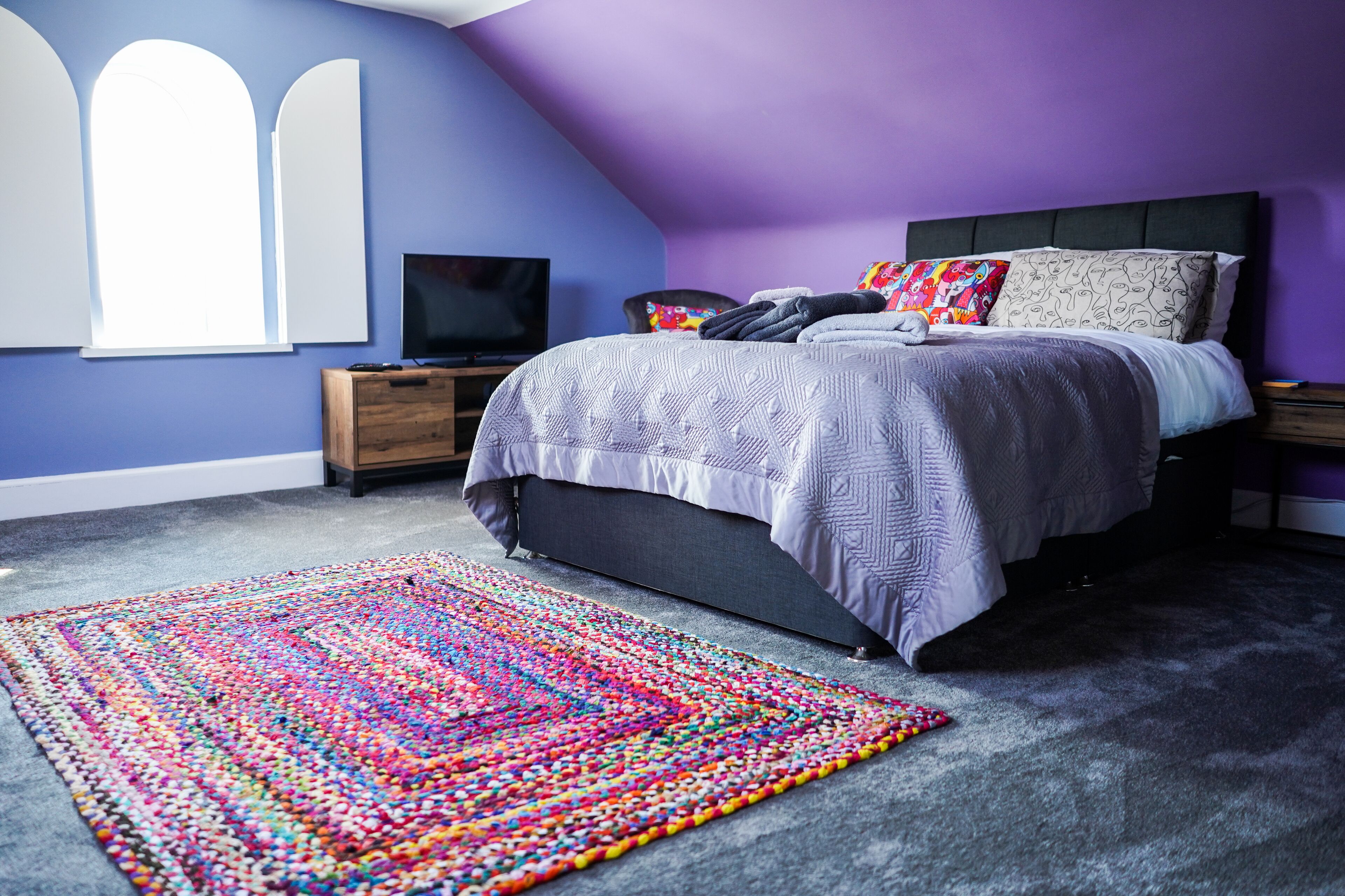 Comfort Room | Premium bedding, individually decorated, individually furnished, desk