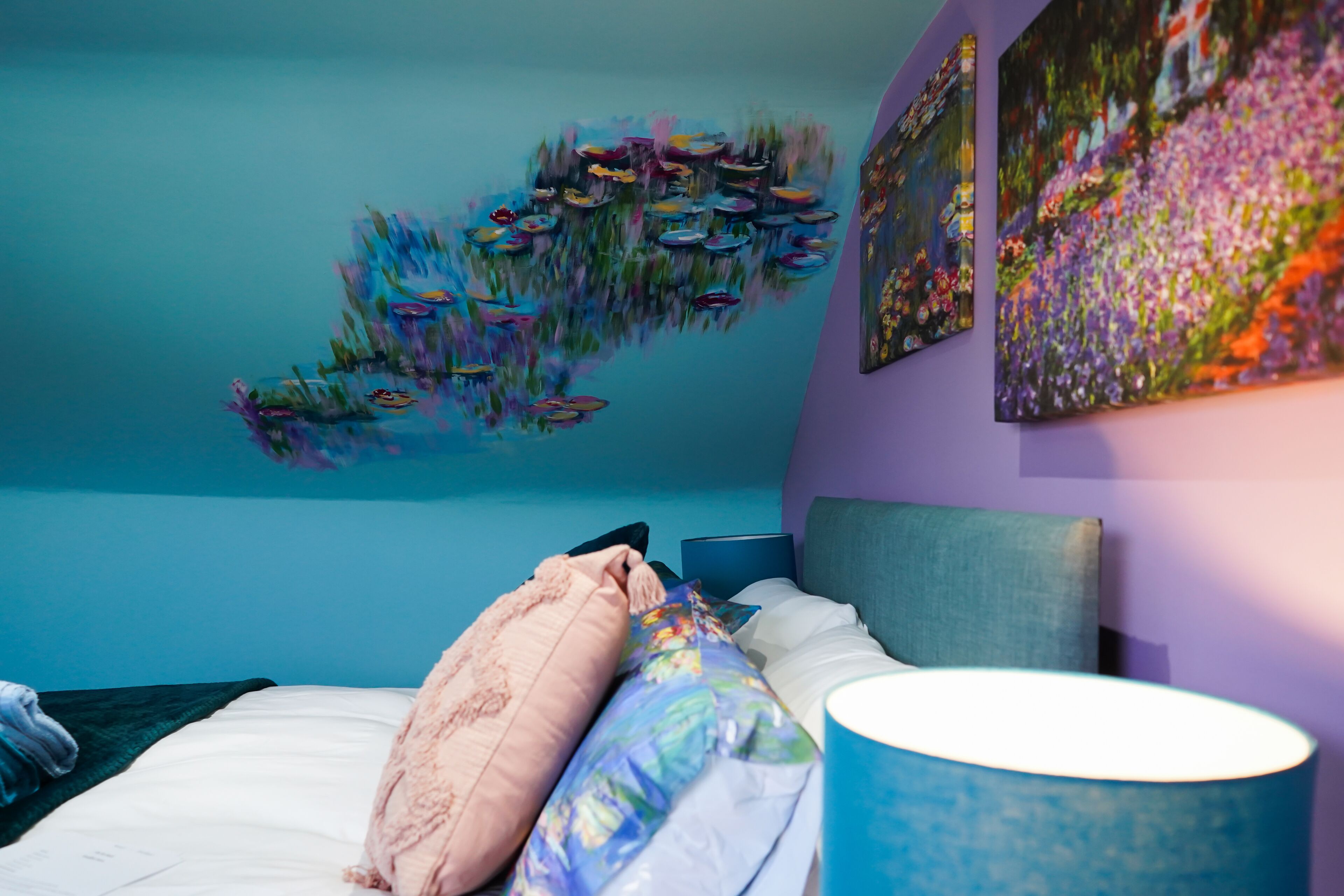 Comfort Triple Room | Premium bedding, desk, laptop workspace, free WiFi