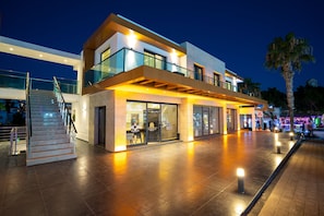 EntrĂ©e de lâhĂ©bergement