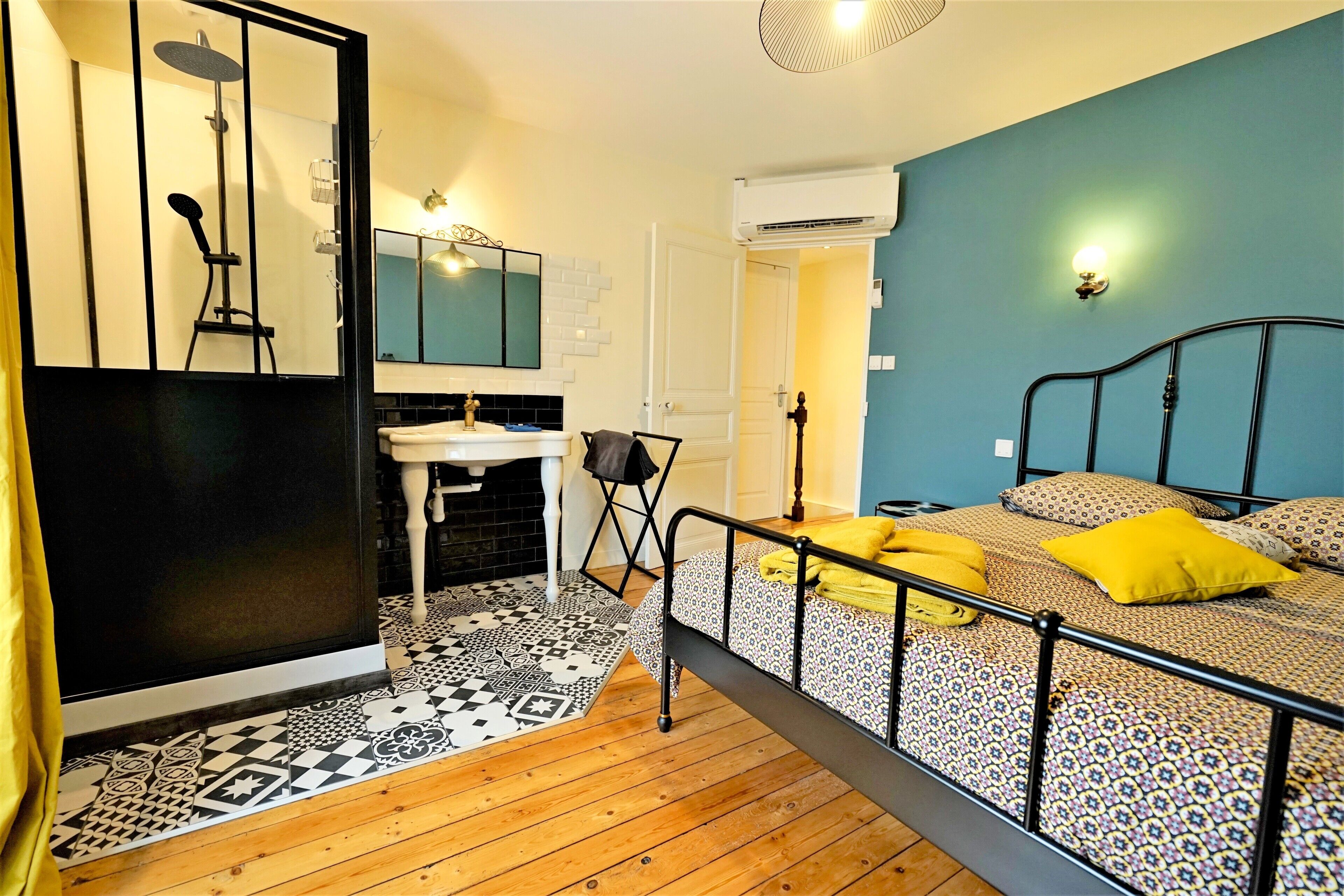 8 Schlafzimmer, Zimmersafe, Bügeleisen/Bügelbrett, kostenloses WLAN