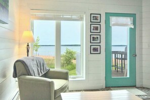 Smart TV - Bayfield Studio | Lake Superior Views (Bayfield)