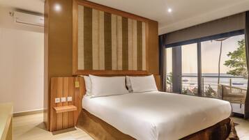 In-room safe, desk, laptop workspace, blackout curtains