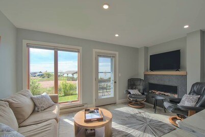New Remodel Condo | Bayfield Harborside