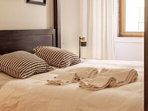 3 Schlafzimmer, Bügeleisen/Bügelbrett, kostenloses WLAN, Bettwäsche