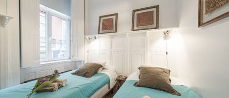 2 soverom, strykejern/-brett, wi-fi (inkludert) og sengetøy