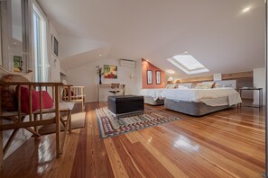 1 室のベッドルーム、アイロン / アイロン台、WiFi (無料)、ベッドシーツ