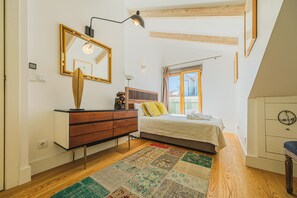 2 soverom, strykejern/-brett, wi-fi (inkludert) og sengetøy