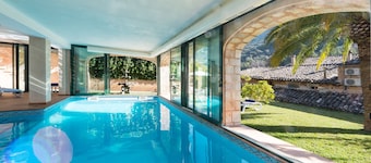 CIRCE - Increible casa de pueblo con piscina interior climatizada en la sierra. WiFi Grati