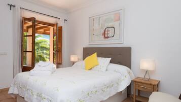 4 chambres, fer et planche Ă repasser, Wi-Fi gratuit, draps fournis