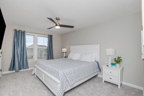 4 bedrooms, desk, iron/ironing board, travel crib