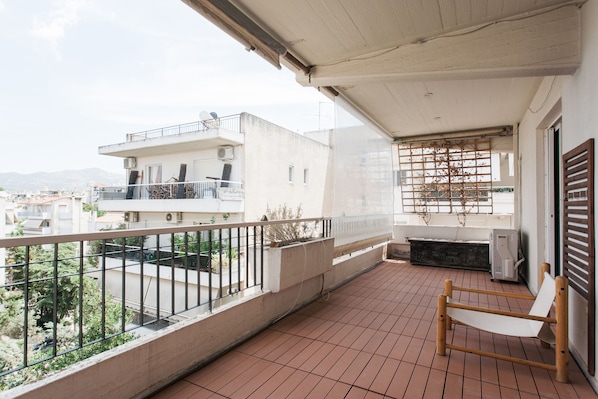 Standard Apartment | Terrace/patio - Alluring 2BR Apartment in Marousi (Marousi)
