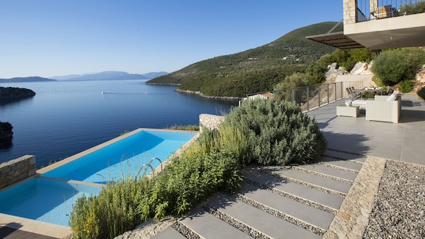 Pool - Villa Kastos - Stylish Luxury Villa with Direct Sea Access (Sivota)