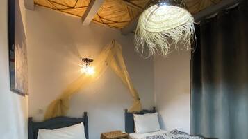 Blackout curtains, free WiFi, bed sheets
