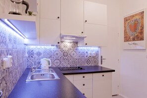 Microwave, stovetop, dishwasher, toaster