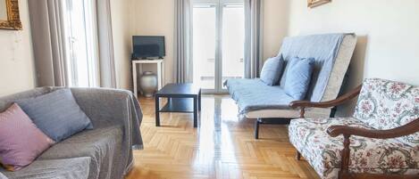 Apartment | Living area