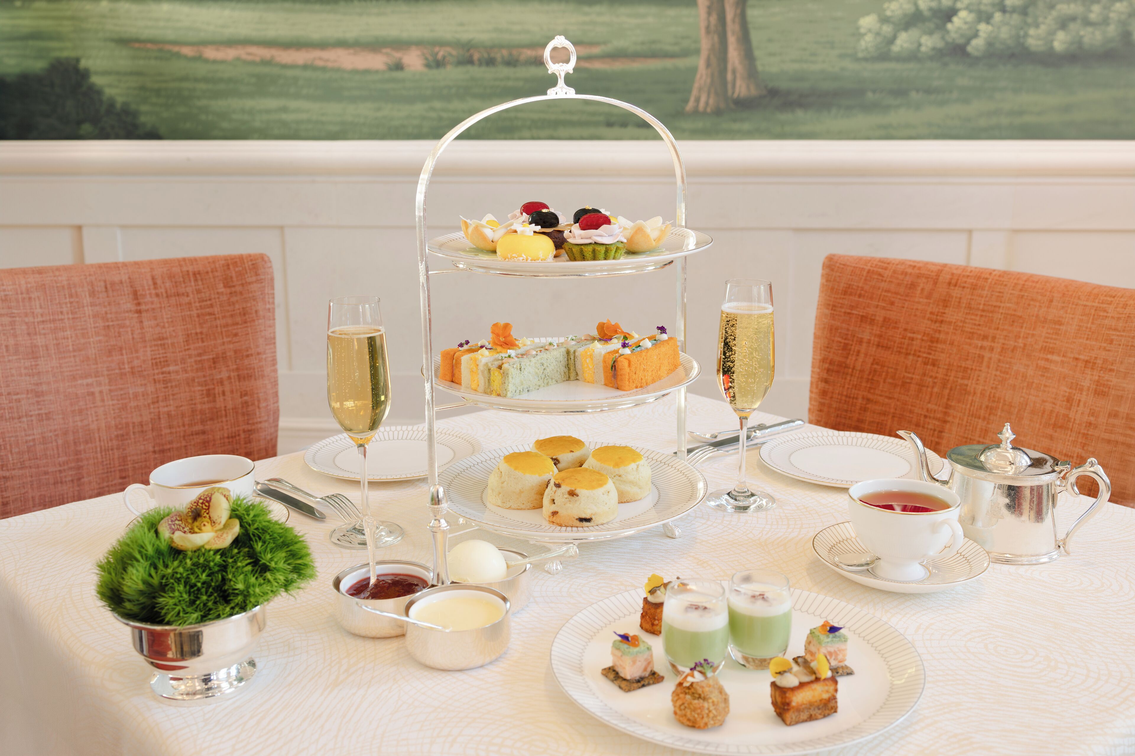 Daily full breakfast for a fee