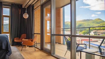 Superior Double Room, Non Smoking, Balcony | Premium bedding, down duvets, pillow-top beds, minibar
