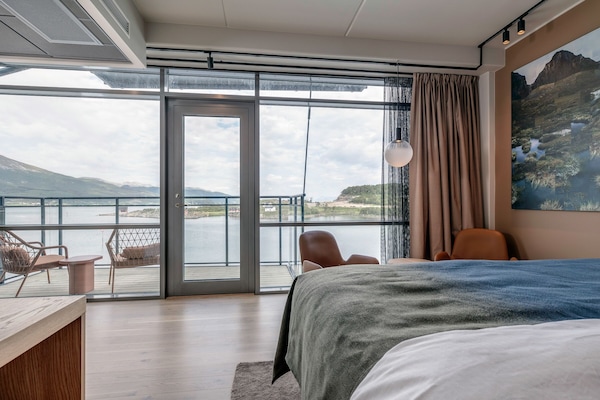 Ropa de cama de alta calidad, cubrecamas y colchones con pillow-top