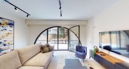 Amazing Duplex 3 Bdrs & Garden ~David Village-MAMILLA