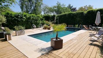 Piscine extérieure, piscine chauffée