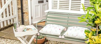 Host & Stay | Honey Cottage