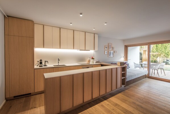 Casa de lujo | Cocina privada | Refrigerador con congelador, horno, parrilla de estufa y lavavajillas 