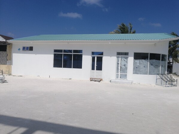 Exterior - Welcome To RanvinaInn Home Stay (Thulhaadhoo)
