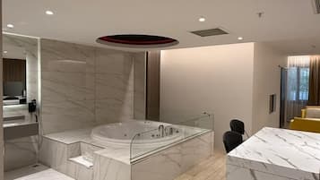 Luxury Suite | Premium bedding, in-room safe, soundproofing, iron/ironing board