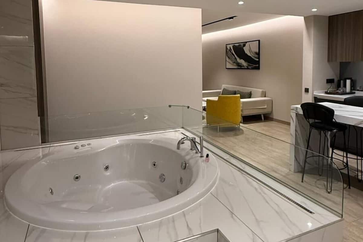 Suite Luxe | 1 chambre, literie de qualité supérieure