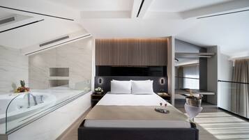 Premium Room | Premium bedding, in-room safe, soundproofing, iron/ironing board