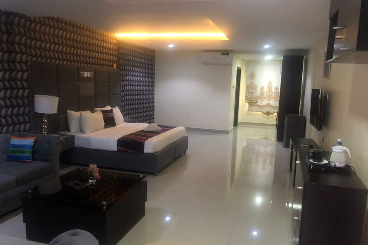 1 habitación y wifi gratis