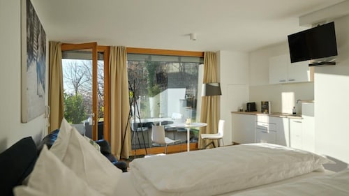 Charmantes Apartment im Grünen